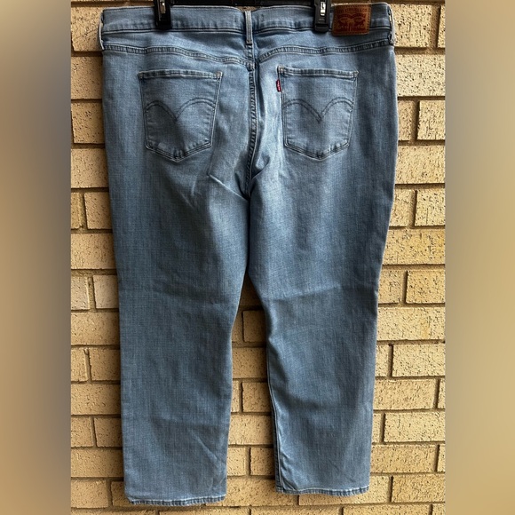 LEVI’S LADIES JEANS - Picture 4 of 14